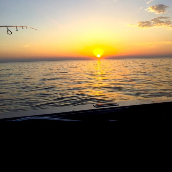 🍊 Orange Glass Bud Vase Rectangular Edge - Picture 7 of 16